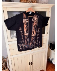 CAMISETA PINTADA A MANO CON LEJÍA