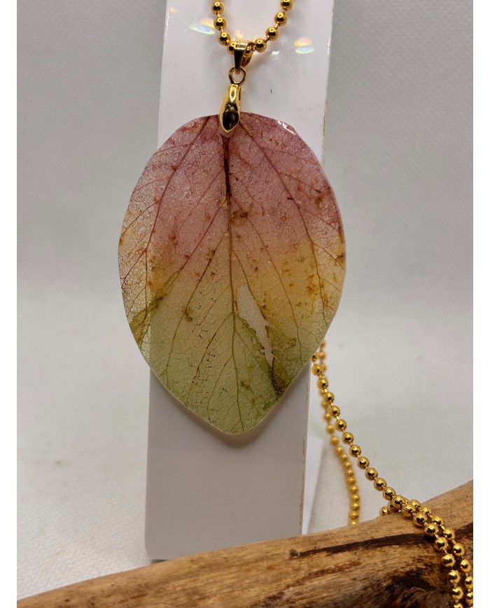 COLLAR ARTESANO DE HOJA NATURAL