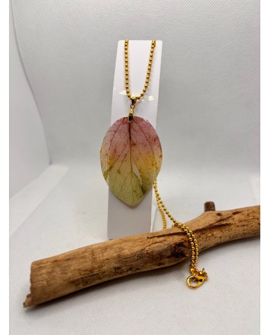 COLLAR ARTESANO DE HOJA NATURAL