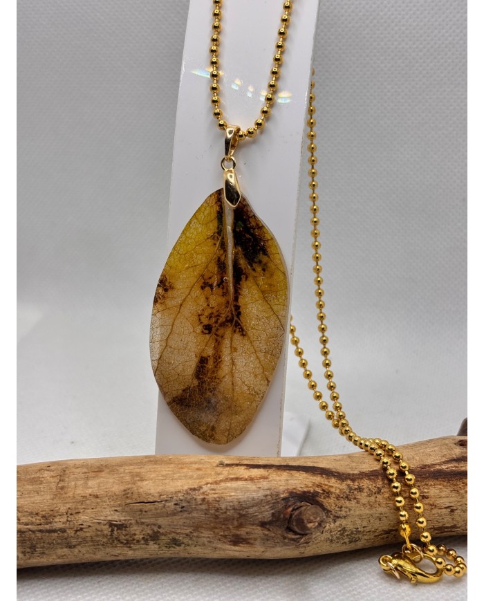 COLLAR ARTESANO DE HOJA NATURAL