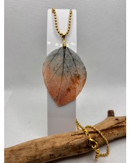 COLLAR ARTESANO DE HOJA NATURAL ESQUELETIZADA
