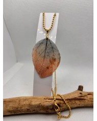 COLLAR ARTESANO DE HOJA NATURAL ESQUELETIZADA