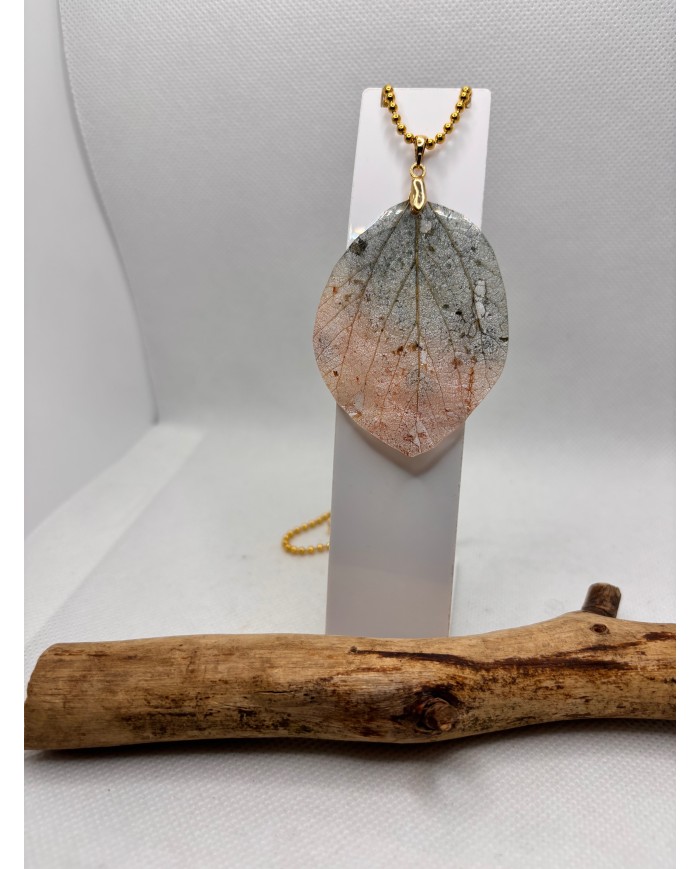COLLAR ARTESANO DE HOJA NATURAL