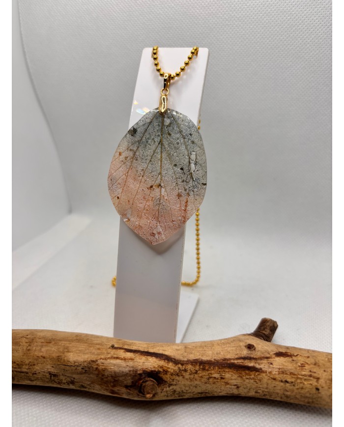 COLLAR ARTESANO DE HOJA NATURAL