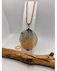 COLLAR ARTESANO DE HOJA NATURAL ESQUELETIZADA