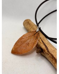 COLLAR ARTESANO DE HOJA NATURAL EDICION LIMITADA