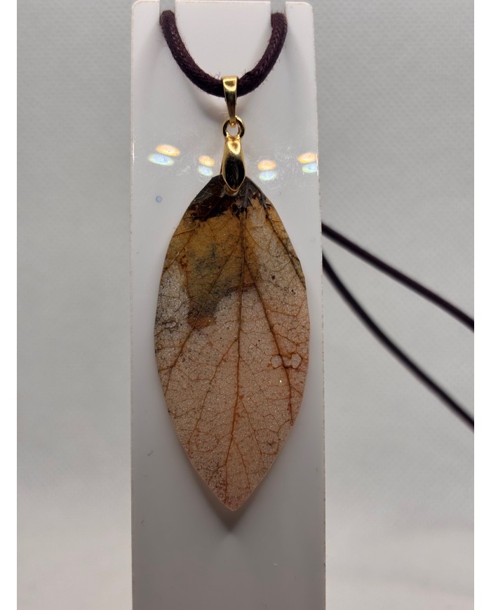 COLLAR ARTESANO DE HOJA NATURAL