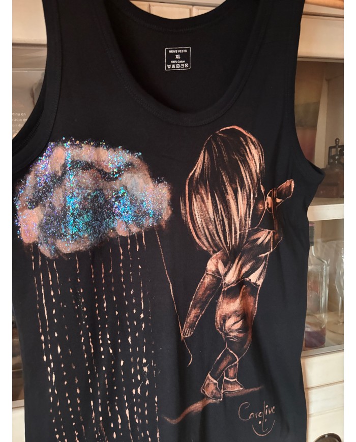 CAMISETA PINTADA A MANO CON LEJÍA