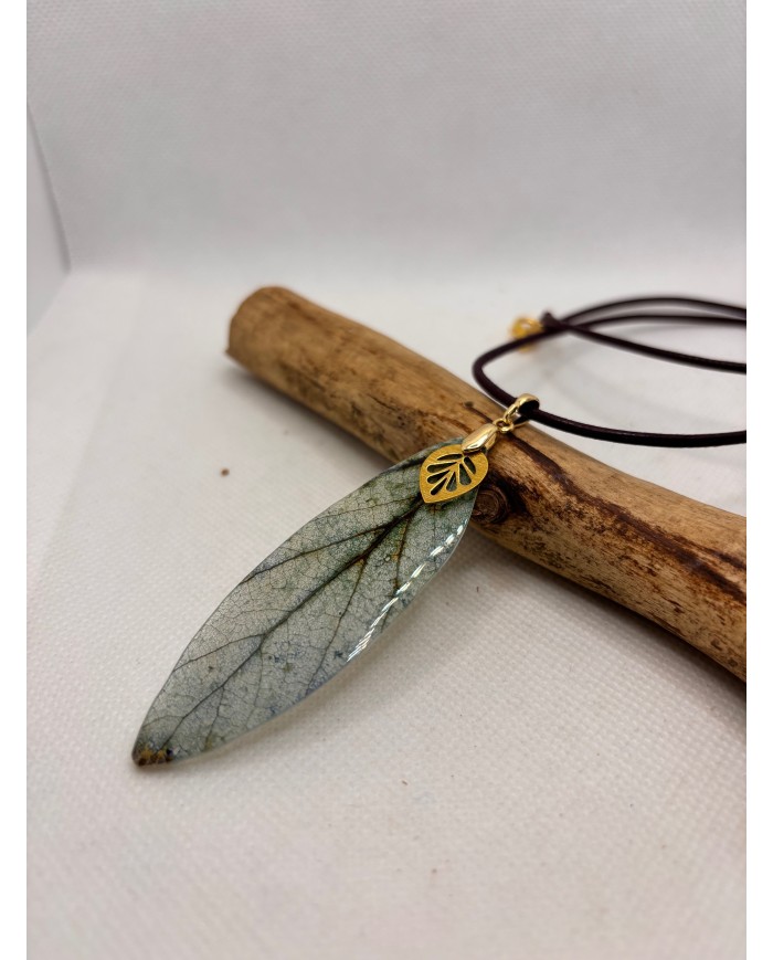 COLLAR ARTESANO DE HOJA NATURAL