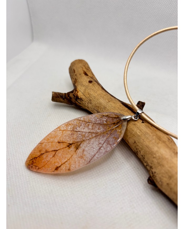 COLLAR ARTESANO DE HOJA NATURAL artesano