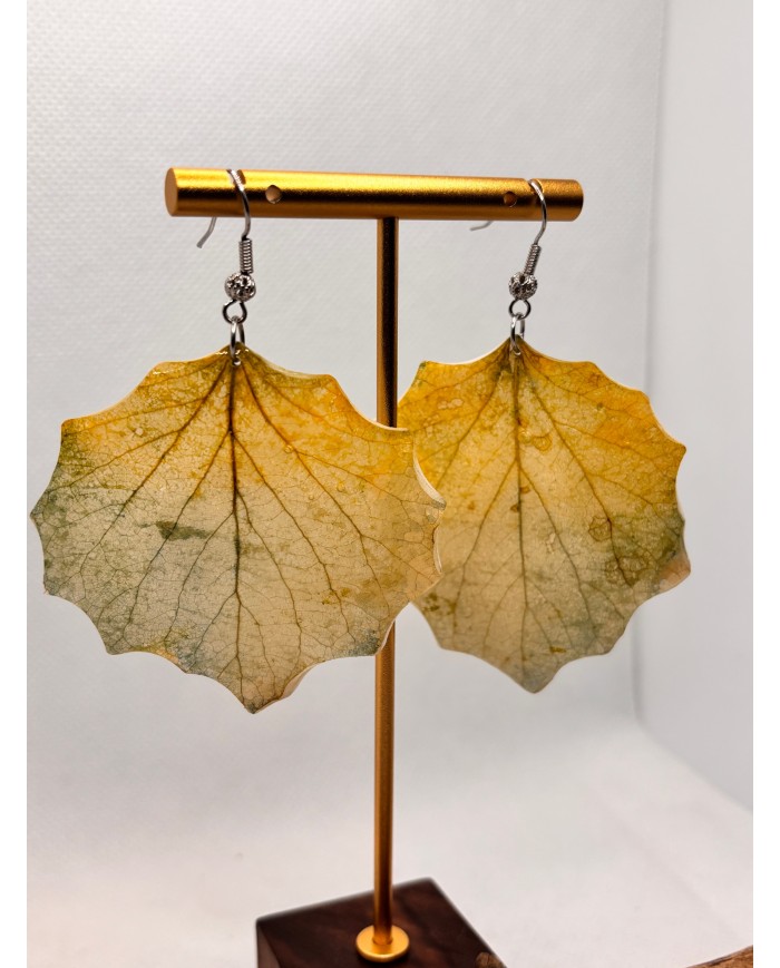 PENDIENTES ARTESANOS DE HOJA NATURAL ESQUELETIZADA