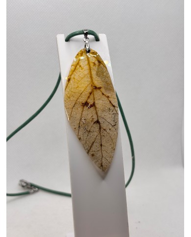 COLLAR ARTESANO DE HOJA NATURAL