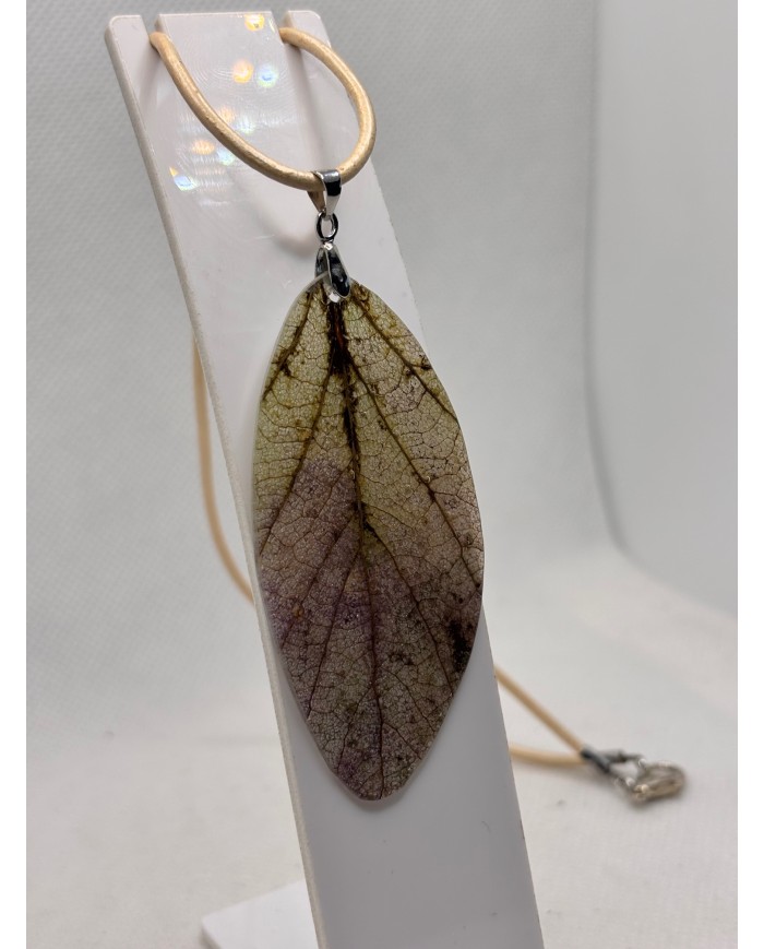 COLLAR ARTESANO DE HOJA NATURAL