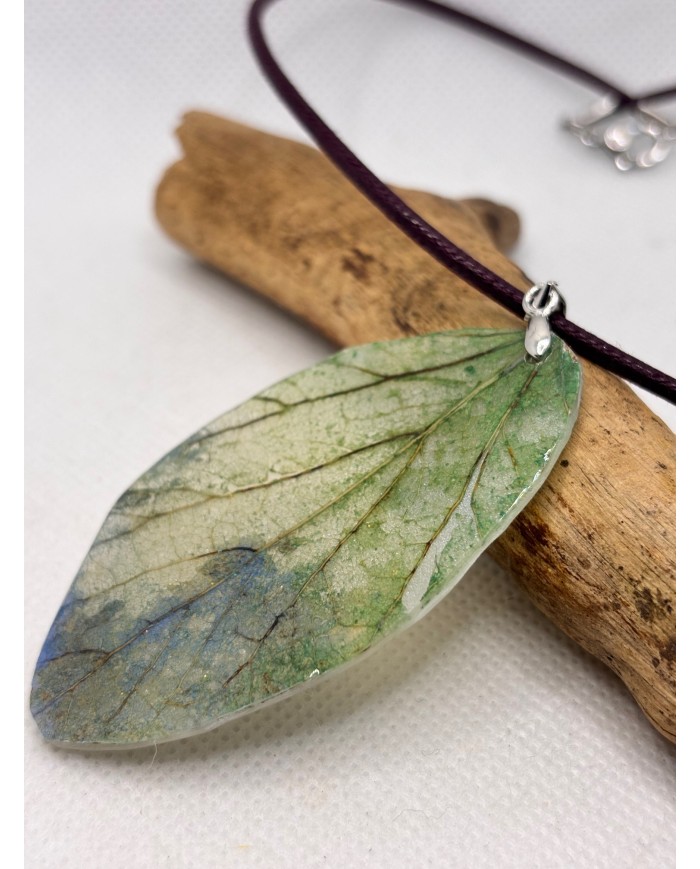 COLLAR ARTESANO DE HOJA NATURAL