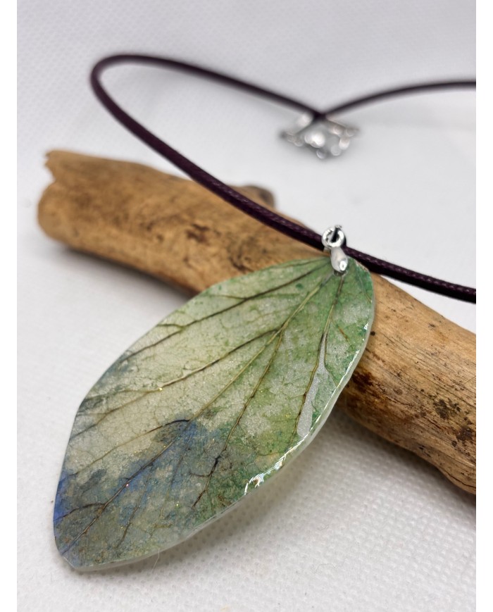 COLLAR ARTESANO DE HOJA NATURAL