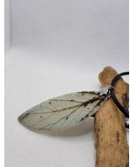 COLLAR ARTESANO DE HOJA NATURAL ESQUELETIZADA