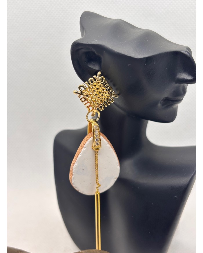 PENDIENTES ARTESANOS DE AZULEJOS DESGASTADOS POR EL MAR