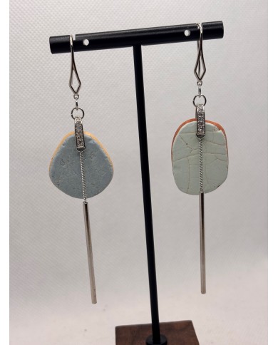 PENDIENTES ARTESANOS DE AZULEJOS DESGASTADOS POR EL  MAR