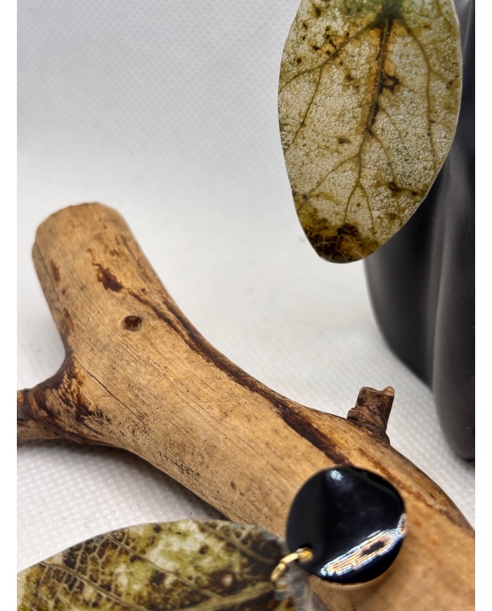 PENDIENTES ARTESANOS DE HOJA NATURAL ESQUELETIZADA