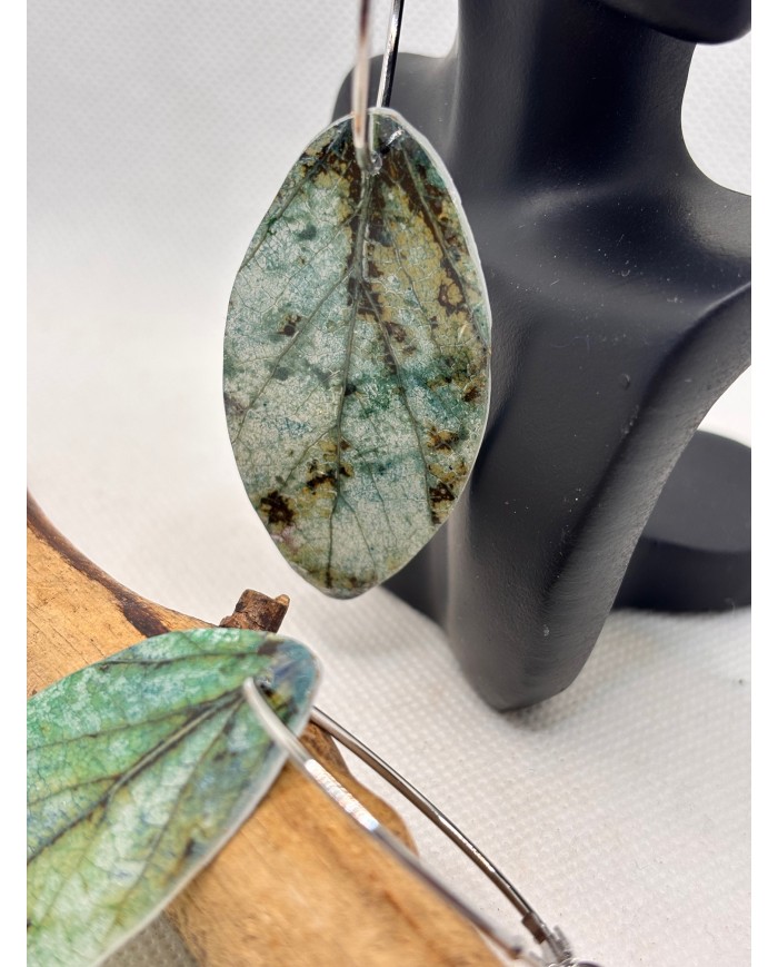 PENDIENTES ARTESANOS DE HOJA NATURAL ESQUELETIZADA
