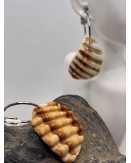 PENDIENTES ARTESANOS DE TROCITOS DE CONCHA DEL MEDITERRANEO