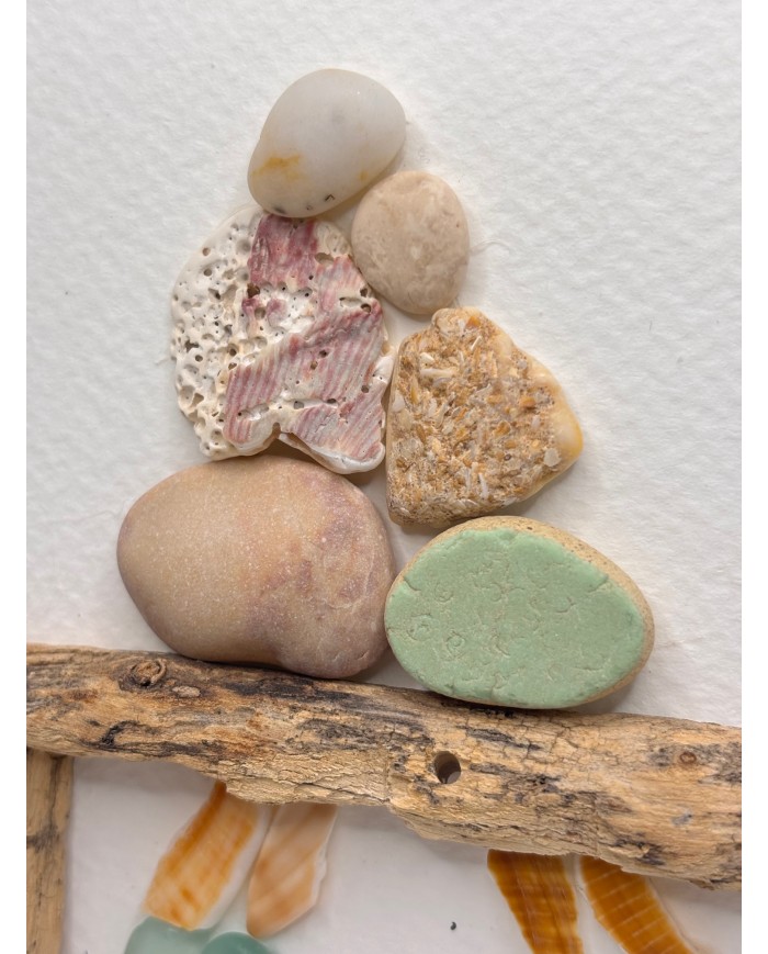 ILUSTRACIÓN  HECHA CON TROCITOS DE MEDITERRÁNEO