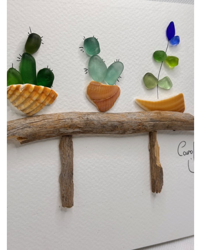 ILUSTRACIÓN HECHA CON TROCITOS DEL MAR MEDITERRÁNEO