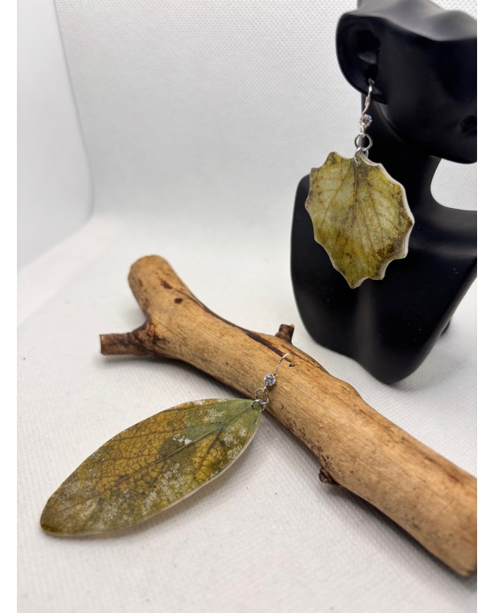 PENDIENTES ARTESANOS DE HOJA NATURAL ESQUELETIZADA