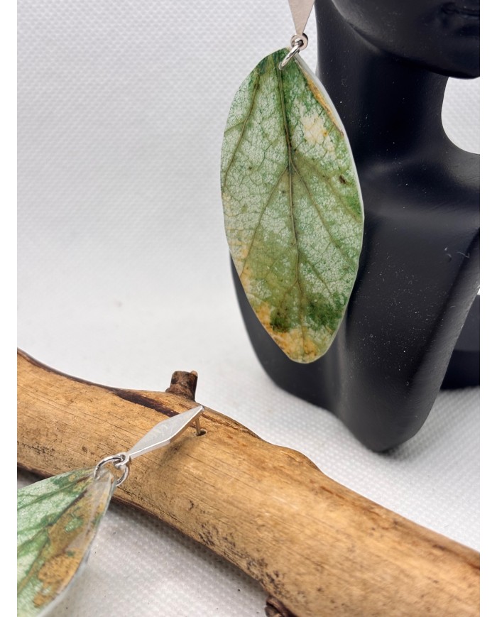 PENDIENTES ARTESANOS DE HOJA NATURAL ESQUELETIZADA