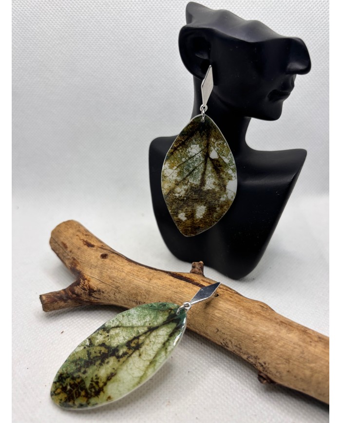 PENDIENTES ARTESANOS DE HOJA NATURAL ESQUELETIZADA