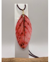 COLLAR ARTESANO DE HOJA NATURAL ESQUELETIZADA