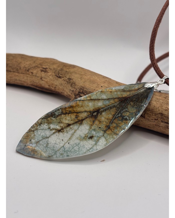 COLLAR ARTESANO DE HOJA NATURAL