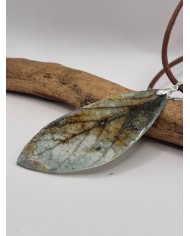 COLLAR ARTESANO DE HOJA  DE  ÁLAMO BLANCO