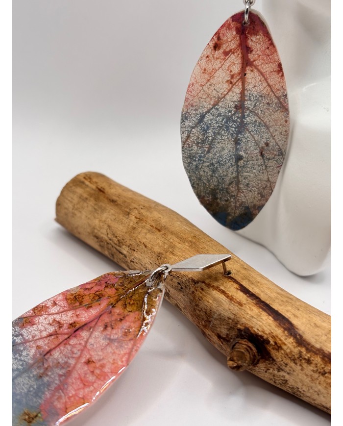 PENDIENTES ARTESANOS DE HOJA NATURAL ESQUELETIZADA