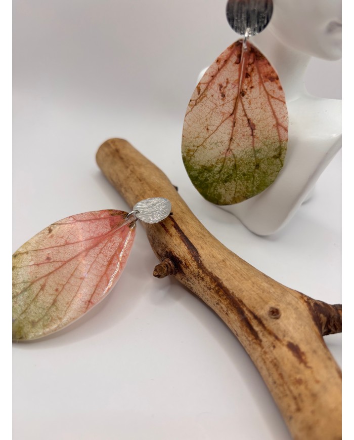 PENDIENTES ARTESANOS DE HOJA NATURAL ESQUELETIZADA