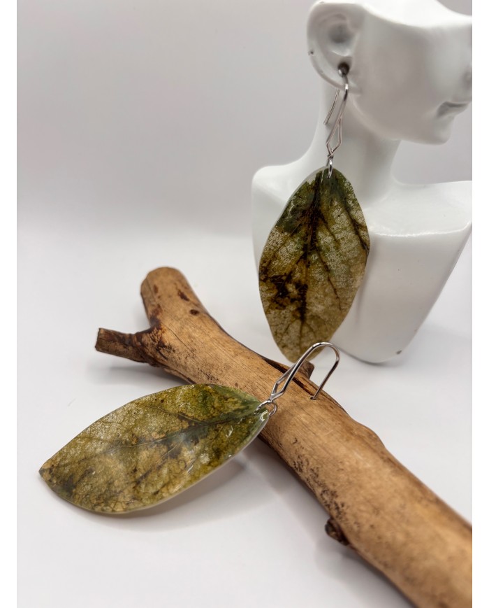 PENDIENTES ARTESANOS DE HOJA NATURAL ESQUELETIZADA