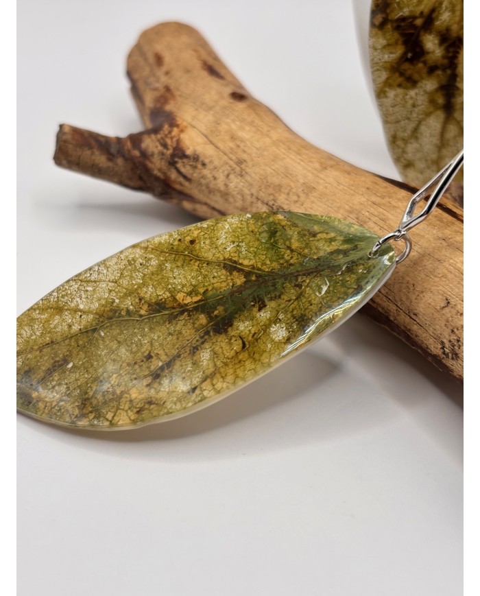 PENDIENTES ARTESANOS DE HOJA NATURAL ESQUELETIZADA