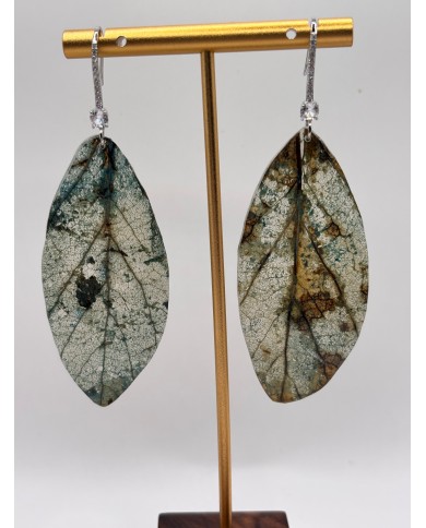 PENDIENTES ARTESANOS DE HOJA NATURAL ESQUELETIZADA