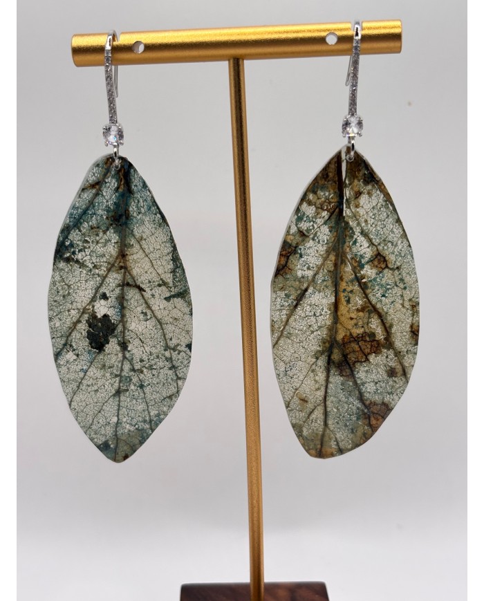 PENDIENTES ARTESANOS DE HOJA NATURAL ESQUELETIZADA