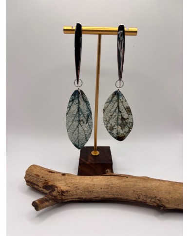 PENDIENTES ARTESANOS DE HOJA NATURAL ESQUELETIZADA