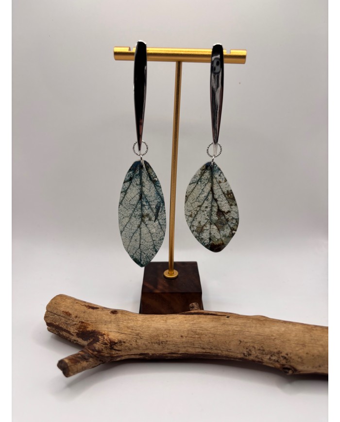 PENDIENTES ARTESANOS DE HOJA NATURAL ESQUELETIZADA