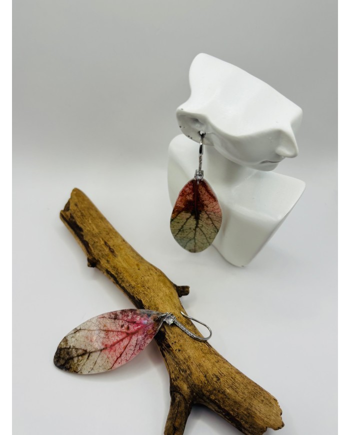 PENDIENTES ARTESANOS DE HOJA NATURAL ESQUELETIZADA