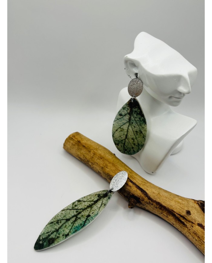 PENDIENTES ARTESANOS DE HOJA NATURAL ESQUELETIZADA