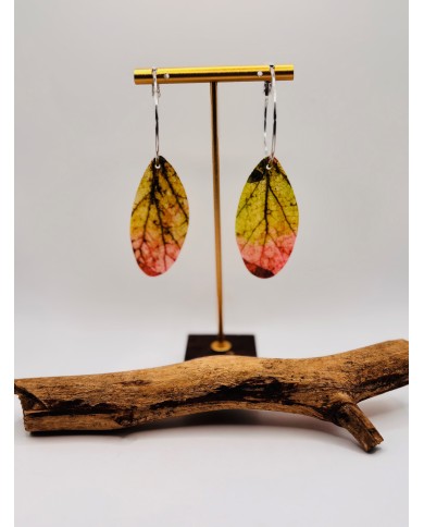 PENDIENTES ARTESANOS DE HOJA NATURAL ESQUELETIZADA