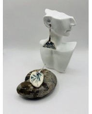 PENDIENTES DE PORCELANA DESGASTADA POR EL MAR