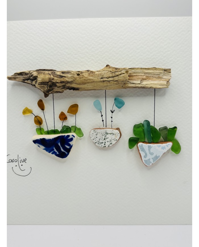 ILUSTRACIÓN DE CRISTAL MARINO Y RESTOS DEL  MEDITERRANEO