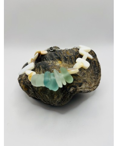 PULSERA  DE CRISTAL MARINO Y NÁCAR