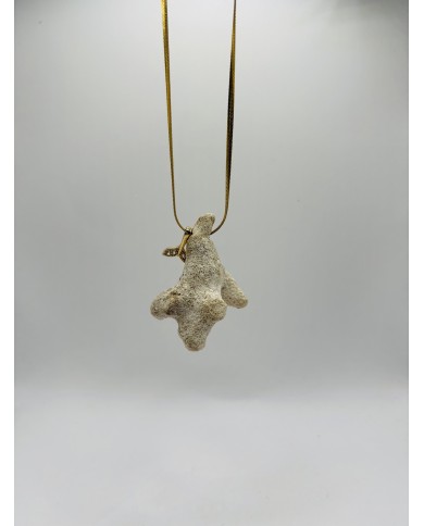 COLLAR ARTESANO DE CORAL NATURAL SECO