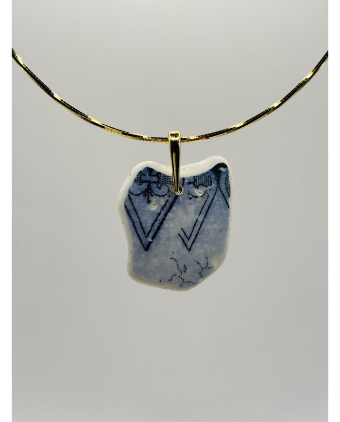 COLLAR ARTESANO DE PORCELANA ANTIGUA