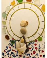 Ilustración de la Virgen del Pilar artesanía a partir de cristal marino